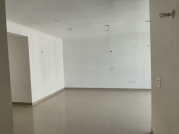 Room in 2 BHK Apartment at Ansals Celebrity Greens, Sushant Golf City – for Sale