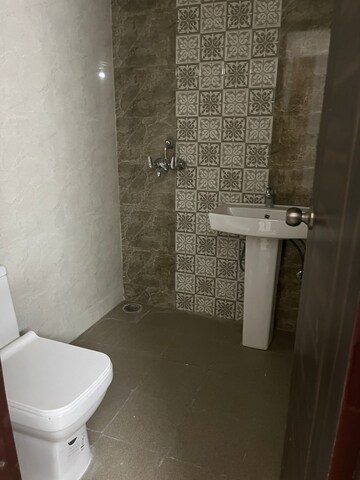 Bathroom in 3 BHK Apartment at SKA Metro Ville, Eta Ii Greater Noida – for Sale
