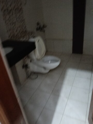 Attached Bathroom in 3 BHK Independent House at Sector 56 – for Rent