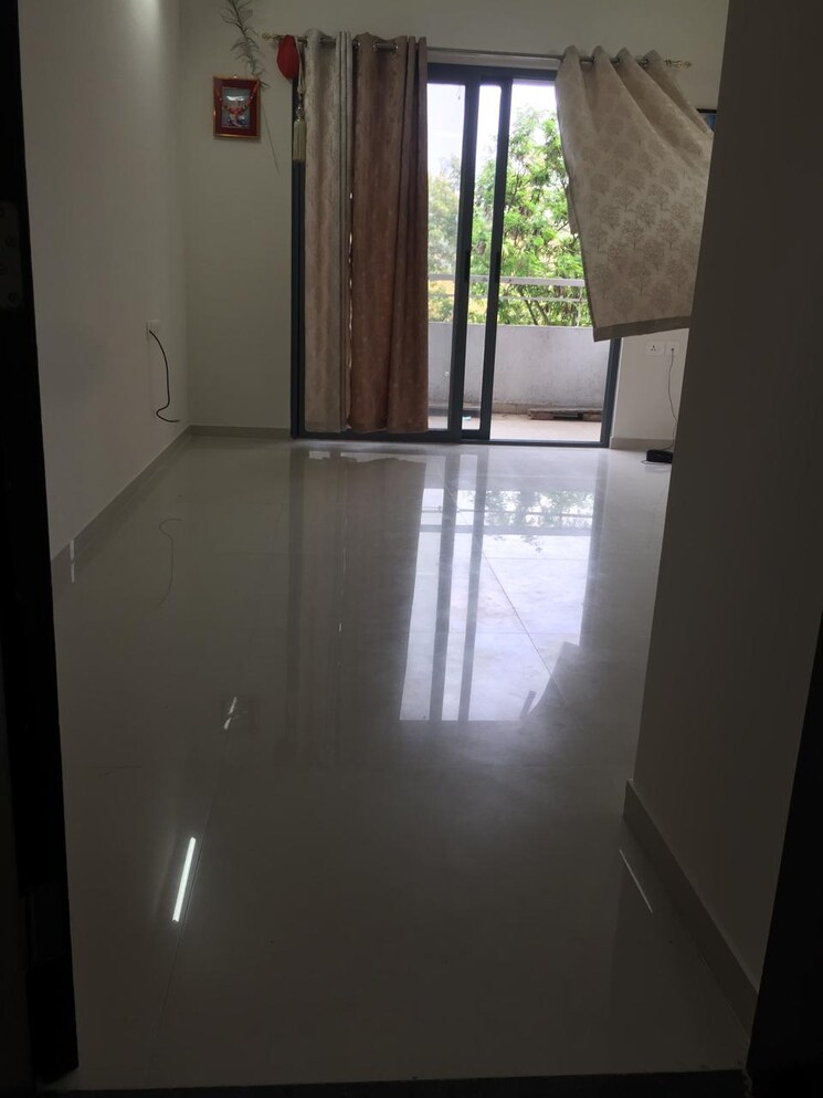 Room, blue-27th-avenue 3 Bedroom 1350 Sq.Ft. Apartment In Bavdhan Pune 8336471