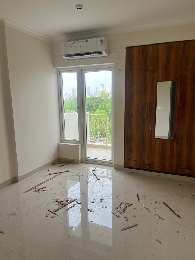 Room, tulip-violet 3 Bedroom 1578 Sq.Ft. Apartment In Sector 69 Gurgaon 8336514