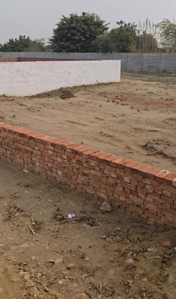  Plot For Sale in Tech Zone Greater Noida