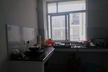 Kitchen in 2 BHK Apartment at Signature Global The Roselia, Sector 95a – for Sale
