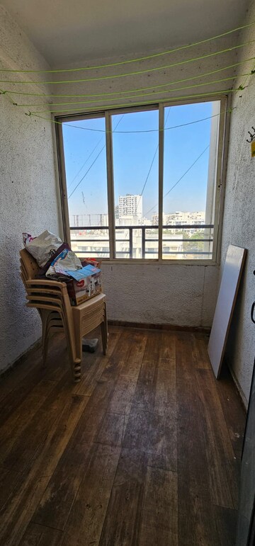 Staircase in 1 BHK Apartment at Ameya CHS Dhankawadi, Dhankawadi – for Rent