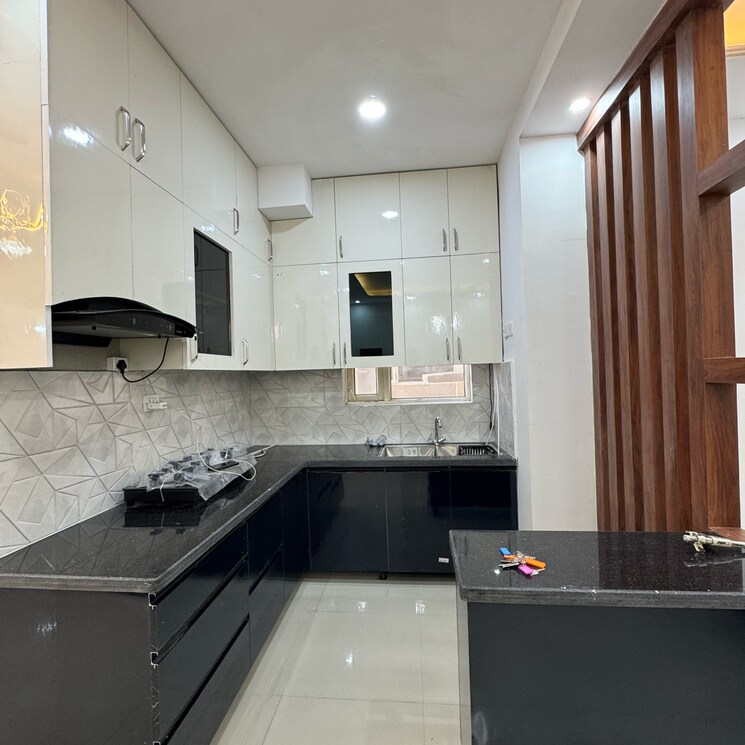 Kitchen, pyramid-fusion-homes 2 Bedroom 698 Sq.Ft. Apartment In Sector 70a Gurgaon 8336670