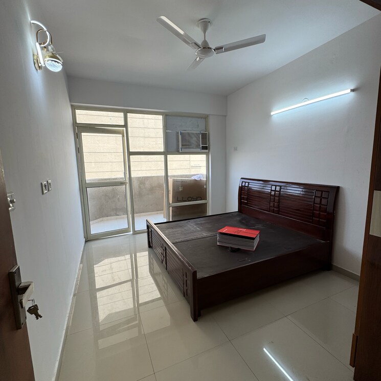 Living Room, pyramid-fusion-homes 2 Bedroom 698 Sq.Ft. Apartment In Sector 70a Gurgaon 8336670