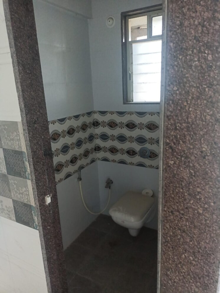 Bathroom, trident-ozone-platinum-heights 1 Bedroom 382 Sq.Ft. Apartment In Bhandup West Mumbai 8336673