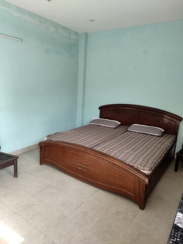 Bedroom in 1 RK Builder Floor at Sector 26 – for Rent