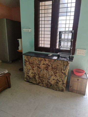 Living Room in 1 RK Builder Floor at Sector 26 – for Rent