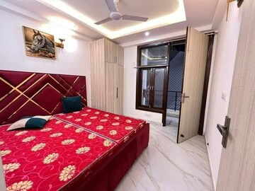 Bedroom in 2 BHK Apartment at Saket – for Rent