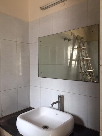 Kitchen in 2 BHK Builder Floor at Sector 28 – for Rent