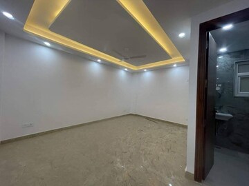2 BHK Apartment For Rent in Saket
