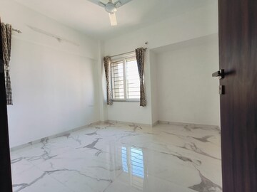 Room in 3 BHK Apartment at Pride Platinum, Baner – for Rent