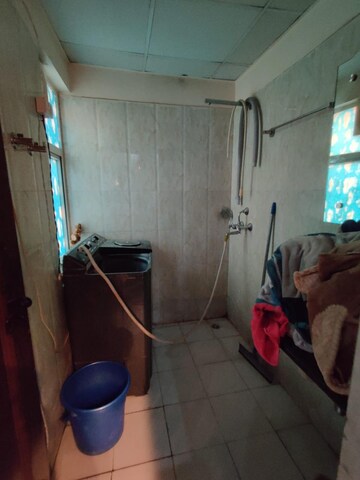 Bathroom in 3 BHK Apartment at Mapsko Paradise, Sector 83 – for Sale