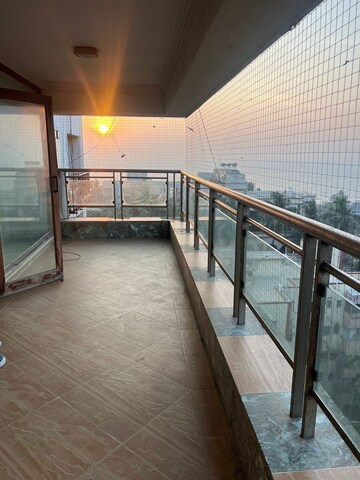 Balcony in 4 BHK Apartment at Bandra West – for Rent