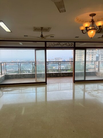 4 BHK Apartment For Rent in Bandra West