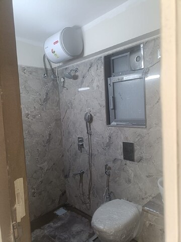 Attached Bathroom in 4 BHK Apartment at Santacruz West – for Rent