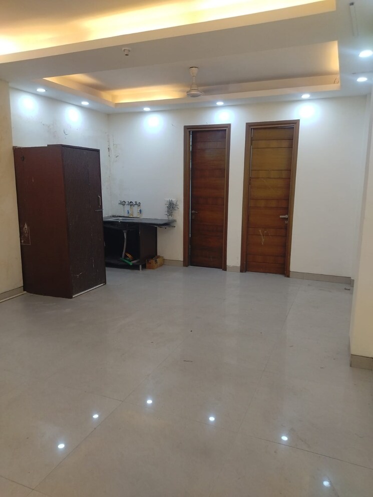 Room, lajpat nagar iii 3 Bedroom 1800 Sq.Ft. Builder Floor In Lajpat Nagar Iii Delhi 8337283