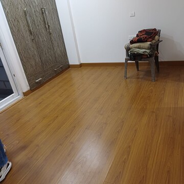 Room in 3 BHK Builder Floor at Lajpat Nagar Iii – for Sale