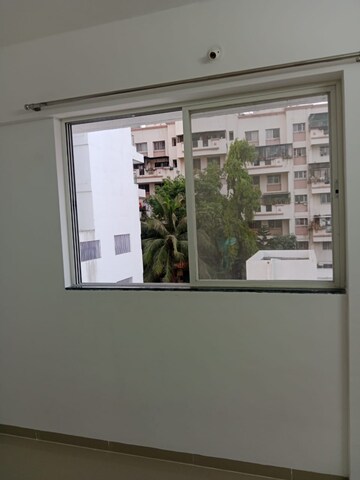 Room in 1 BHK Apartment at Bhaktamar Residency, Wadgaon Sheri – for Rent