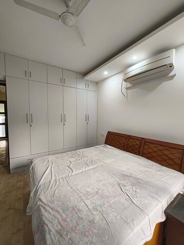 2 BHK Apartment For Rent in Sector 75