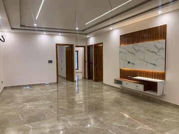 4 BHK Builder Floor For Sale in Sector 43