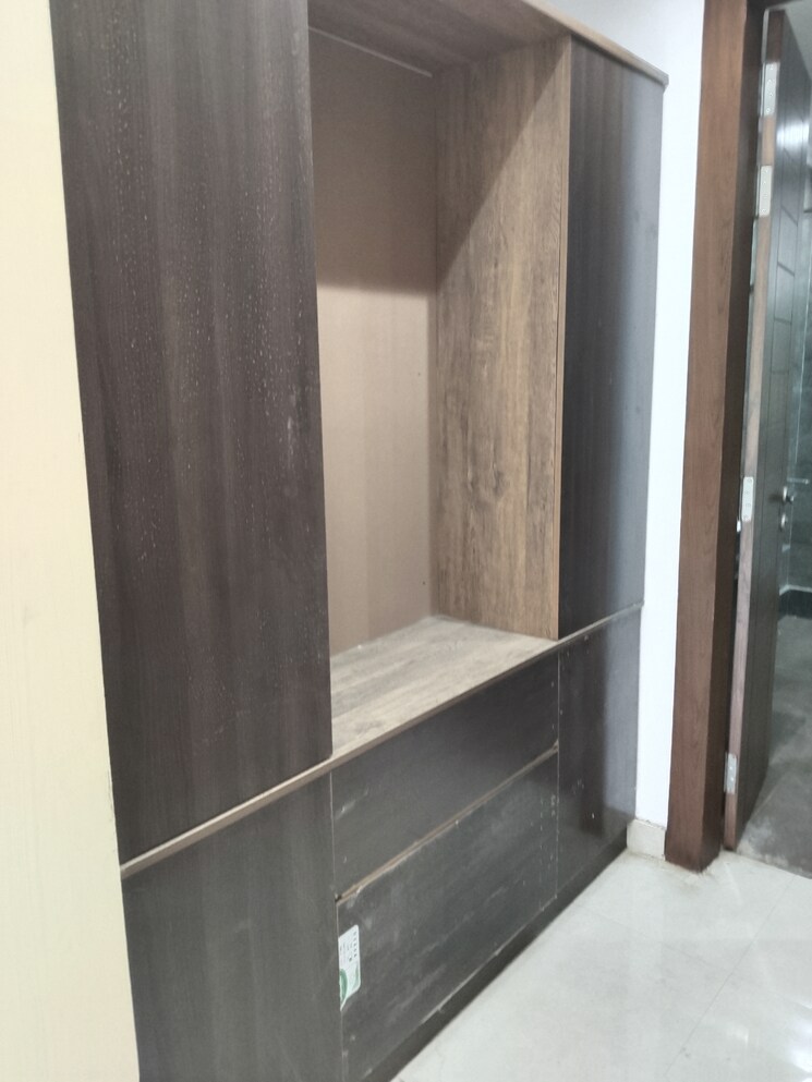 undefined, sector 43 3.5 Bedroom 230 Sq.Yd. Builder Floor In Sector 43 Faridabad 8337877