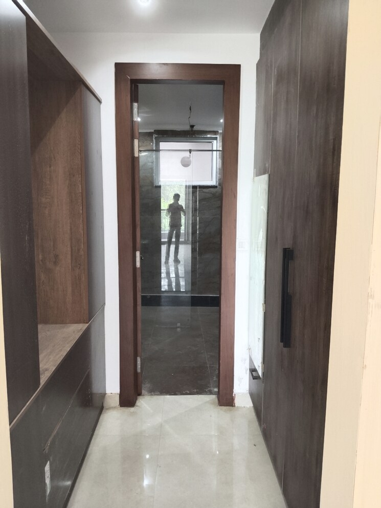 undefined, sector 43 3.5 Bedroom 230 Sq.Yd. Builder Floor In Sector 43 Faridabad 8337877