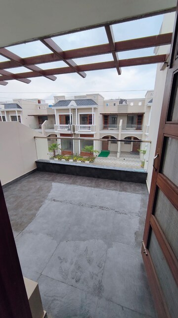 Balcony in 4 BHK Villa at International Airport Road – for Sale