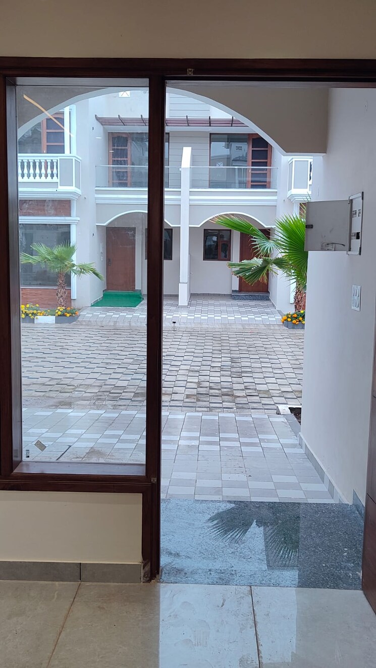 Balcony, international airport road 4 Bedroom 2200 Sq.Ft. Villa In International Airport Road Zirakpur 8337887