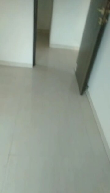Room in 1 BHK Apartment at Sector 28 – for Rent