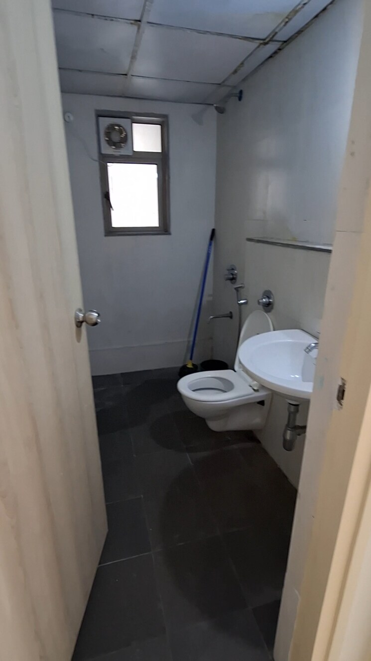 Bathroom, lodha-casa-rio 2 Bedroom 650 Sq.Ft. Apartment In Dombivli East Thane 8337946