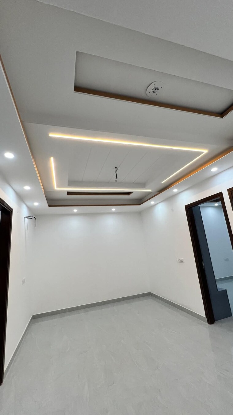 undefined, pir machalla 3 Bedroom 1300 Sq.Ft. Builder Floor In Pir Machalla Zirakpur 8338106