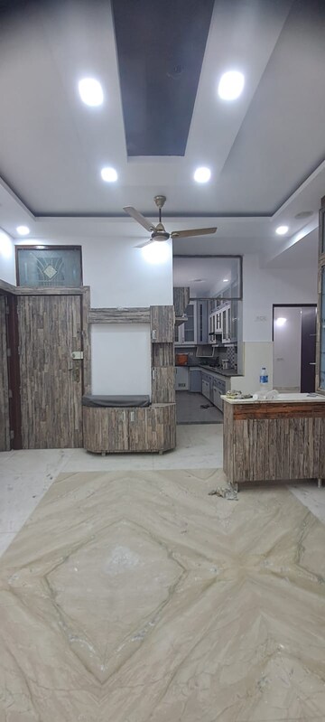 Living Room in 3 BHK Builder Floor at Sector 43 – for Sale