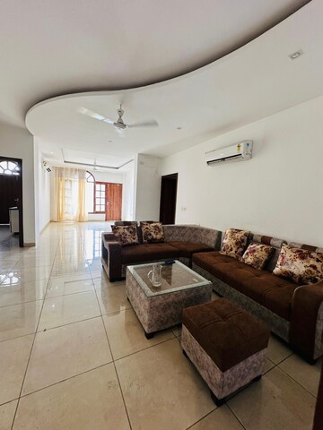 Living Room in 3 BHK Apartment at Aerocity – for Rent