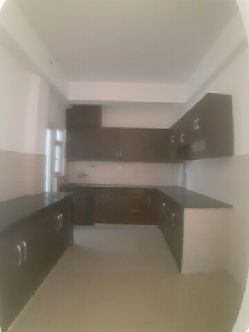 Kitchen in 4 BHK Apartment at JM Royal Park, Vaishali Sector 9 – for Sale