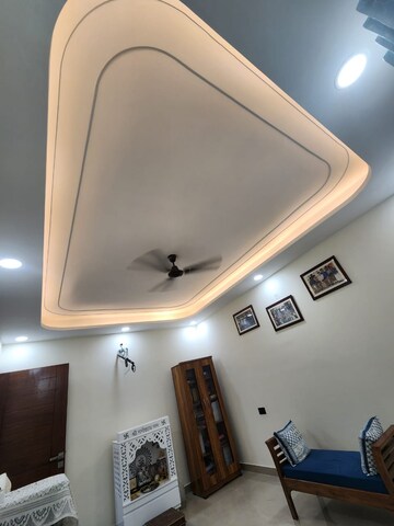Furnished Amenities in 4 BHK Builder Floor at Sector 43 – for Sale