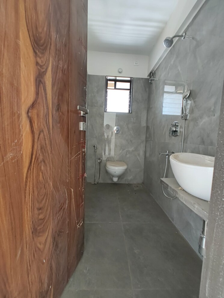 Bathroom, chaitanya-om-shivam 3 Bedroom 788 Sq.Ft. Apartment In Borivali West Mumbai 8338578