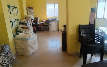 Shop For Rent in Upper Bazaar
