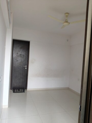 Furnished Amenities in 3 BHK Apartment at Tulip Infinity World, Punawale – for Rent