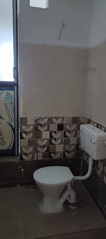 Bathroom in 3 BHK Apartment at Bahu Bazaar – for Rent