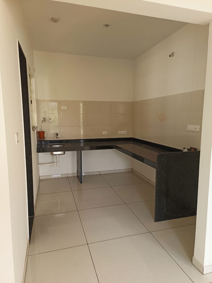 Kitchen, vilas-javdekar-yashwin-encore 3 Bedroom 772 Sq.Ft. Apartment In Wakad Pune 8339142