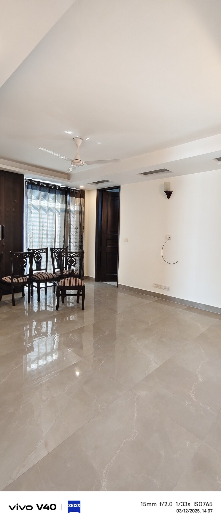 Room, defence colony 3 Bedroom 1500 Sq.Ft. Builder Floor In Defence Colony Delhi 8339198