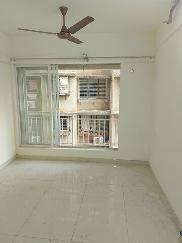 2 BHK Apartment For Rent in Drushti Sapphire, Ghatkopar East