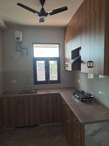 Kitchen in 2 BHK Apartment at LnT Evara Heights, Panch Pakhadi – for Sale