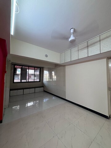 Room in 3 BHK Apartment at Joy Juhu Griha Swapna CHS, Juhu – for Rent