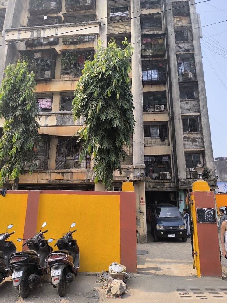 Balcony, meghwadi-varun-chs 1 RK 225 Sq.Ft. Apartment In Jogeshwari East Mumbai 8339588