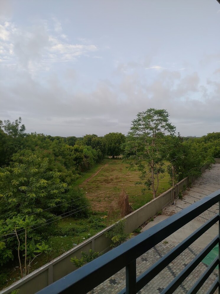 Exterior View, vishvas-platium-2 2 Bedroom 135 Sq.Yd. Apartment In Rakanpur Ahmedabad 8339664