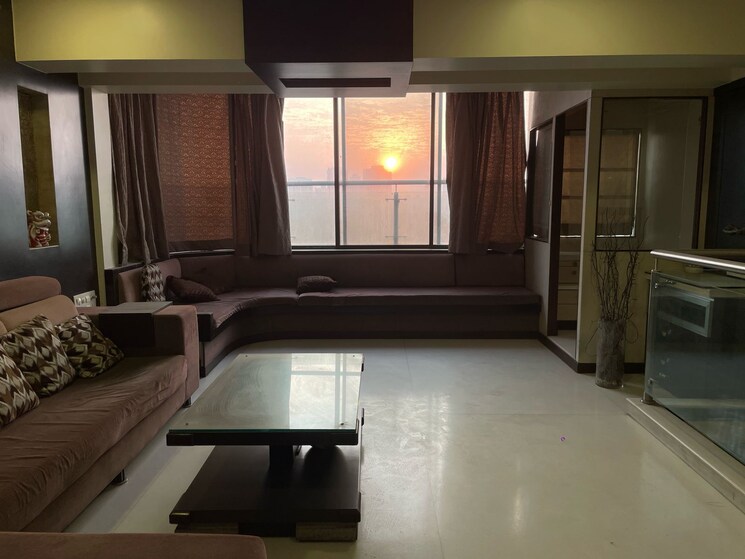 Kitchen, lokhandwala complex 4 Bedroom 2000 Sq.Ft. Builder Floor In Lokhandwala Complex Mumbai 8339672