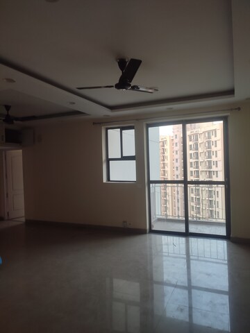 2 BHK Apartment For Rent in Unitech The Residences Gurgaon Sector 33 Gurgaon  8339743